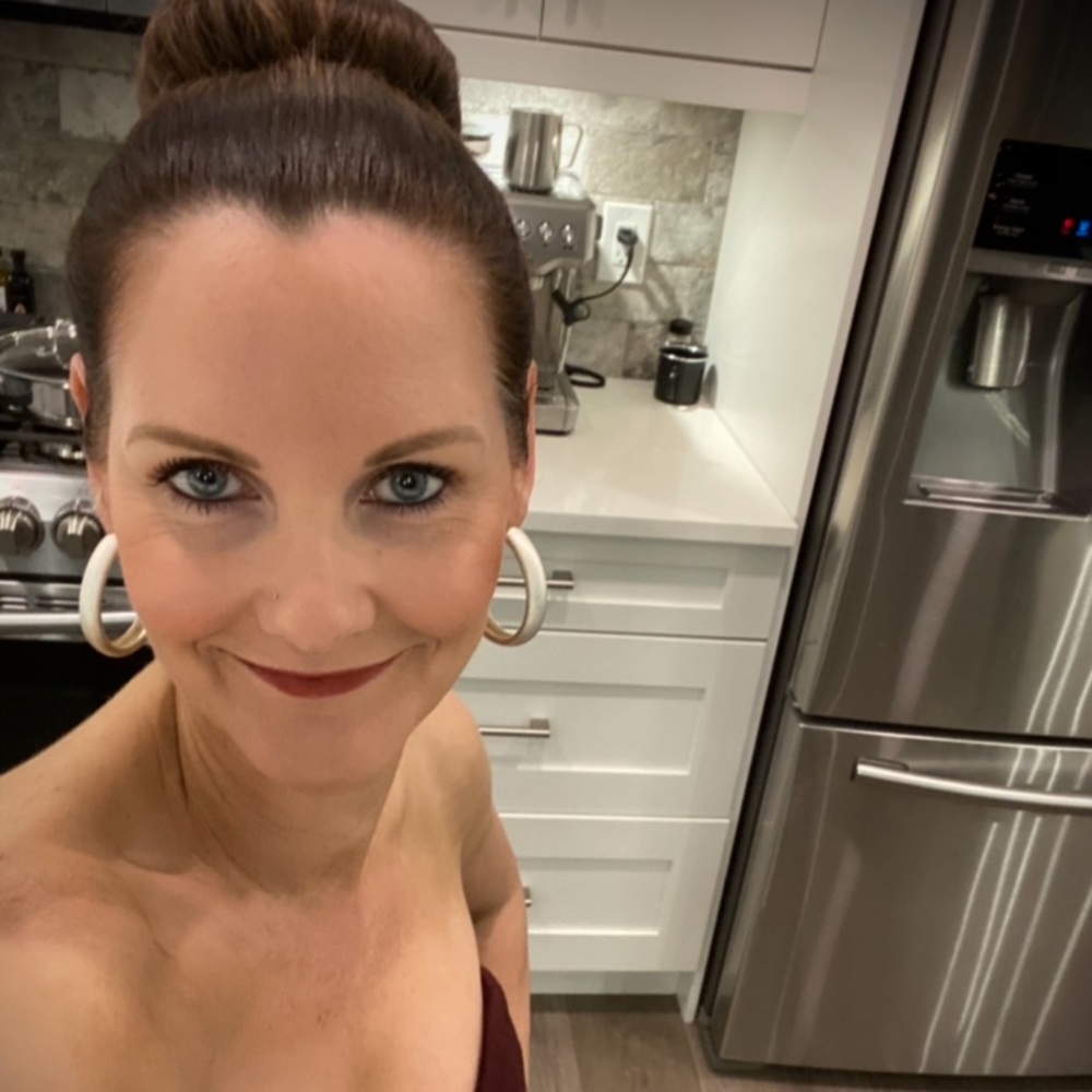 Meet your Posher, Sandi